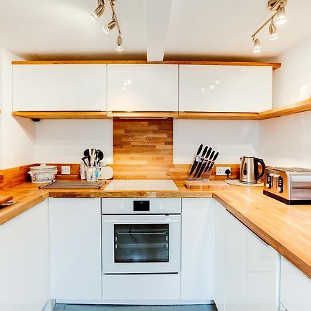 Вилла Stunning Seaside Georgian Townhouse With Sea Views Гастингс Экстерьер фото